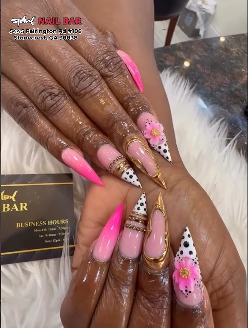 Nail colours